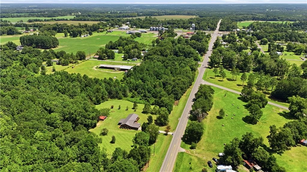 4 bedroom, 2 bathroom, 1,689 sq ft single family residence for sale at 420 W Ashley Street, Rebecca, GA 31783 — photo 8