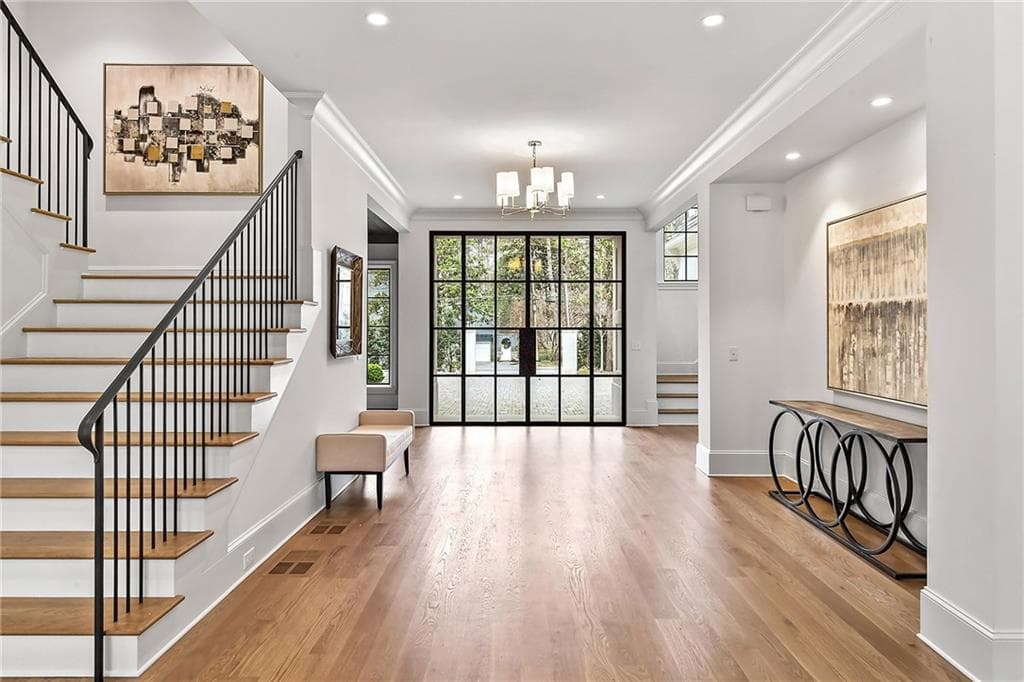 6 bedroom, 9 bathroom, 10,469 sq ft single family residence for sale at 258 Pineland Road, Atlanta, GA 30342 — photo 7