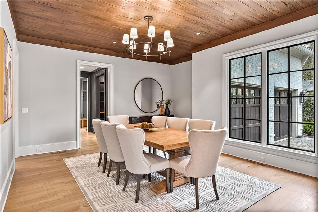 6 bedroom, 9 bathroom, 10,469 sq ft single family residence for sale at 258 Pineland Road, Atlanta, GA 30342 — photo 8