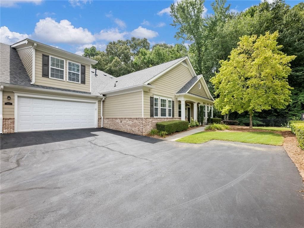 2623 Grapevine Circle 602