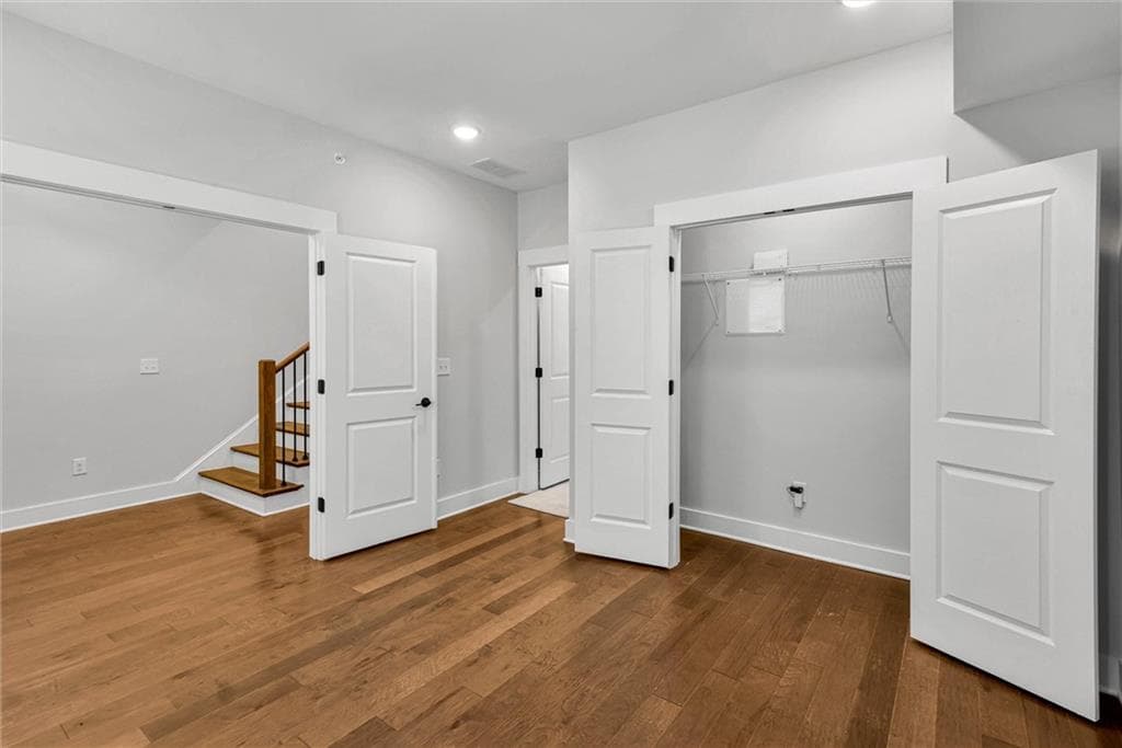 3 bedroom, 4 bathroom, 2,294 sq ft townhouse for sale at 1060 Robert Smalls Way, Atlanta, GA 30318 — photo 8