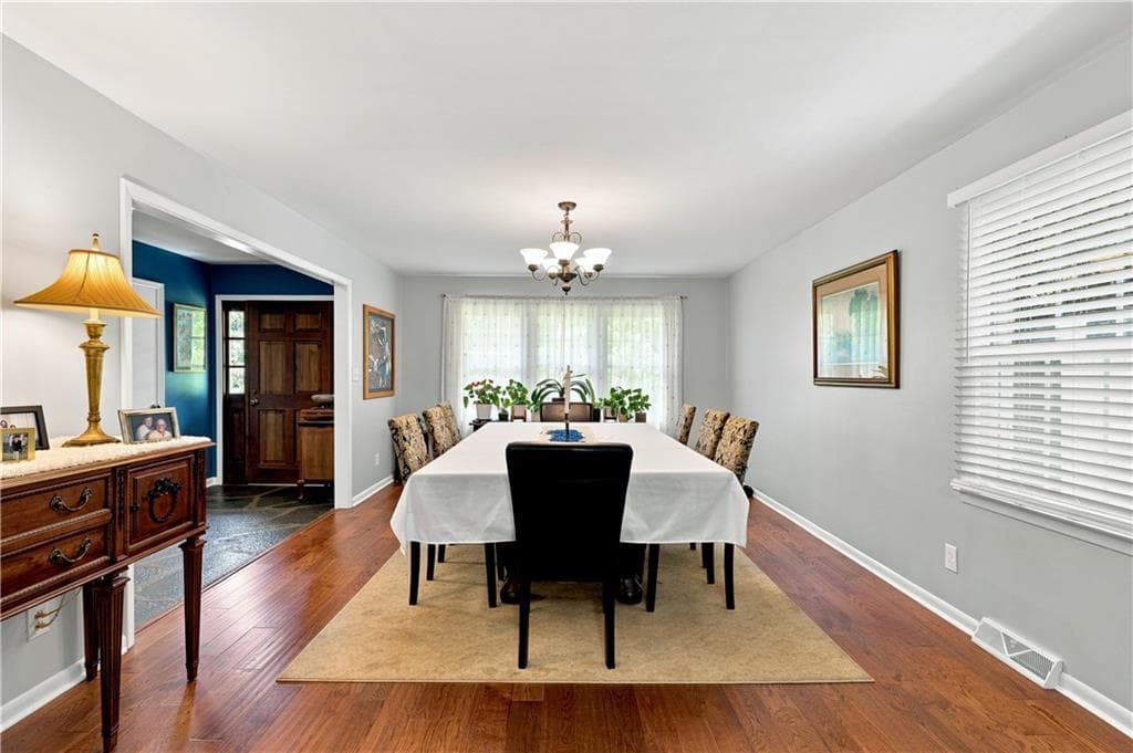 3 bedroom, 4 bathroom, 2,480 sq ft single family residence for sale at 203 Turner Chapel Road, Rome, GA 30161 — photo 6