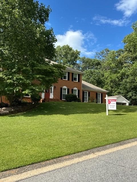 4 bedroom, 4 bathroom, 4,132 sq ft single family residence under contract at 11 Queen Anne Drive, Mableton, GA 30126 — photo 2