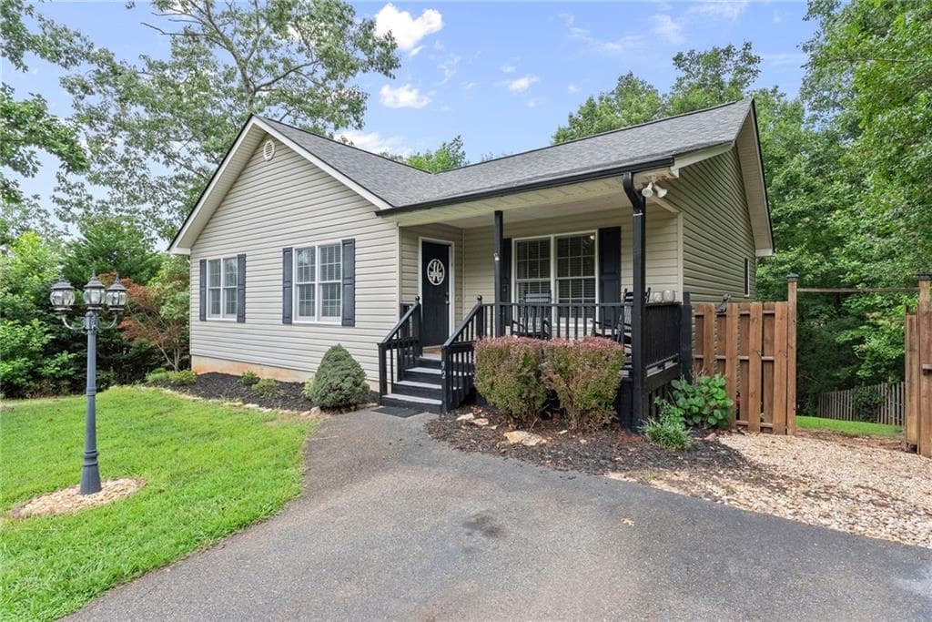 4 bedroom, 3 bathroom, 1,344 sq ft single family residence under contract at 92 Cedar Springs Lane, Dahlonega, GA 30533