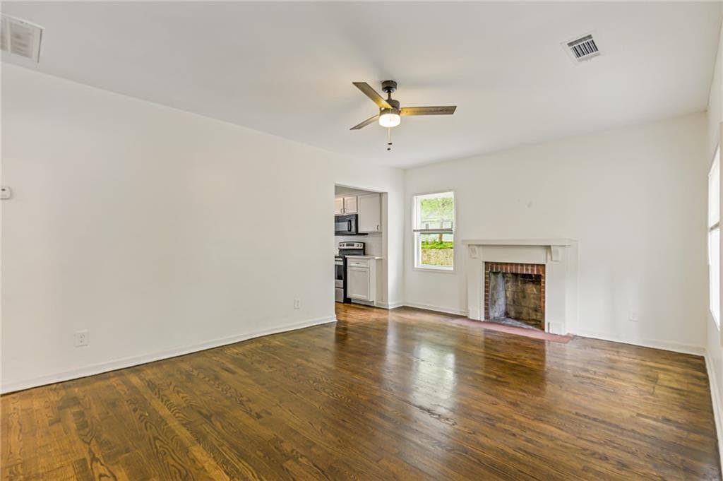 4 bedroom, 4 bathroom, 1,860 sq ft single family residence for sale at 937 Lawton Street, Atlanta, GA 30310 — photo 6