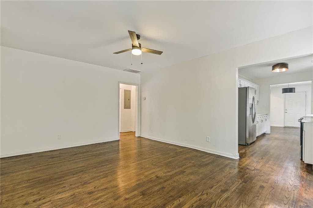4 bedroom, 4 bathroom, 1,860 sq ft single family residence for sale at 937 Lawton Street, Atlanta, GA 30310 — photo 8