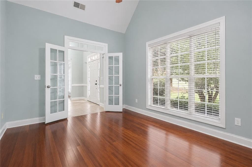 4 bedroom, 4 bathroom, 3,293 sq ft single family residence under contract at 723 Euel Drive, Mcdonough, GA 30252 — photo 4