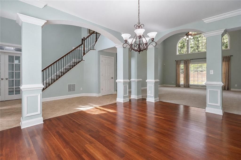 4 bedroom, 4 bathroom, 3,293 sq ft single family residence under contract at 723 Euel Drive, Mcdonough, GA 30252 — photo 2