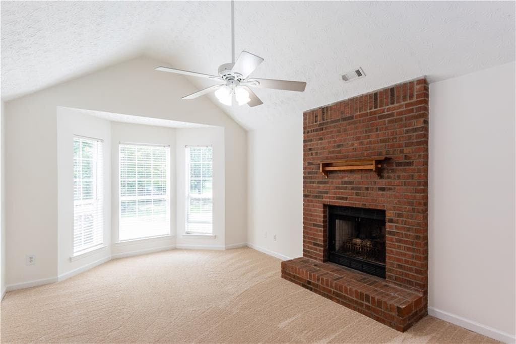 3 bedroom, 2 bathroom, 1,318 sq ft single family residence for sale at 289 Marsha Way, Sharpsburg, GA 30277 — photo 7