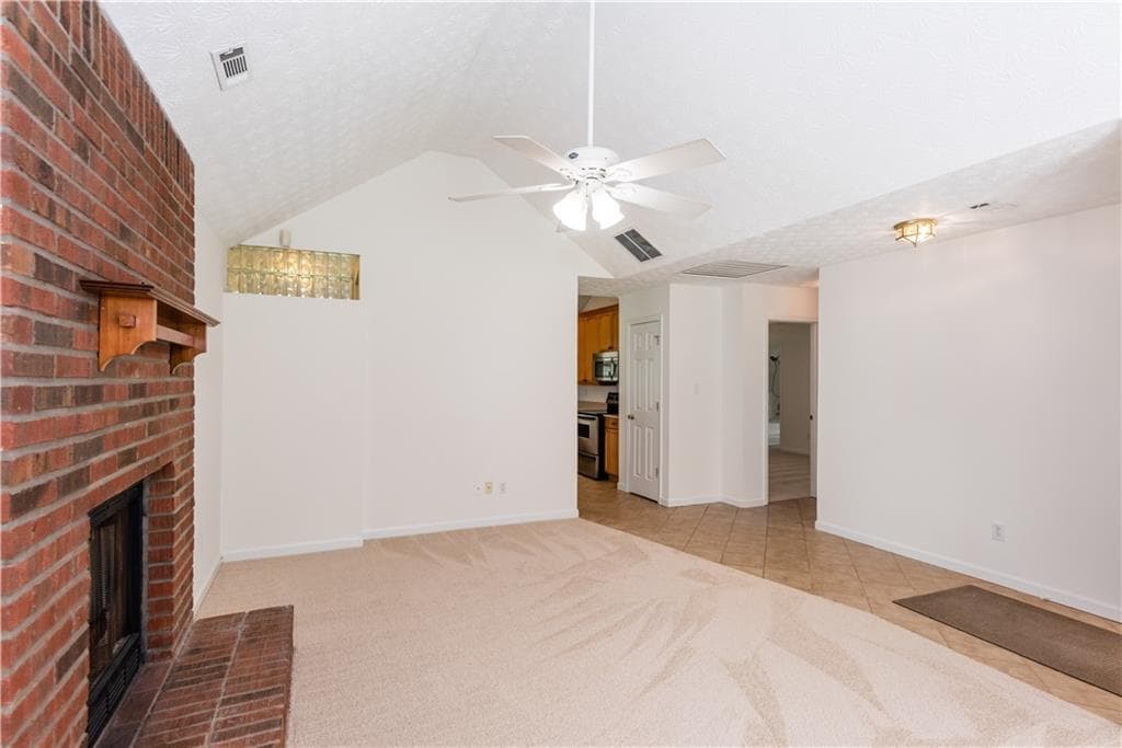 3 bedroom, 2 bathroom, 1,318 sq ft single family residence for sale at 289 Marsha Way, Sharpsburg, GA 30277 — photo 8