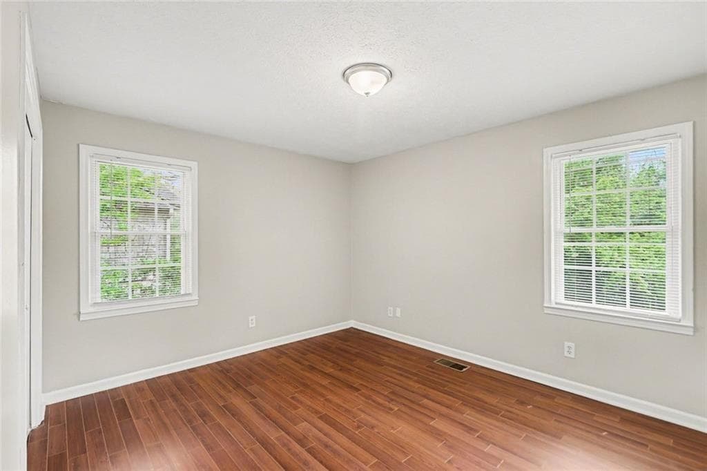3 bedroom, 2 bathroom, 1,321 sq ft single family residence for sale at 4938 Kings, Douglasville, GA 30135 — photo 10