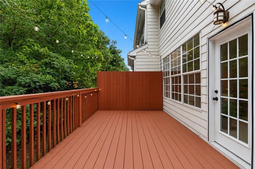 3 bedroom, 4 bathroom, 2,580 sq ft townhouse for sale at 3743 Chattahoochee Summit Drive 2, Atlanta, GA 30339 — photo 9
