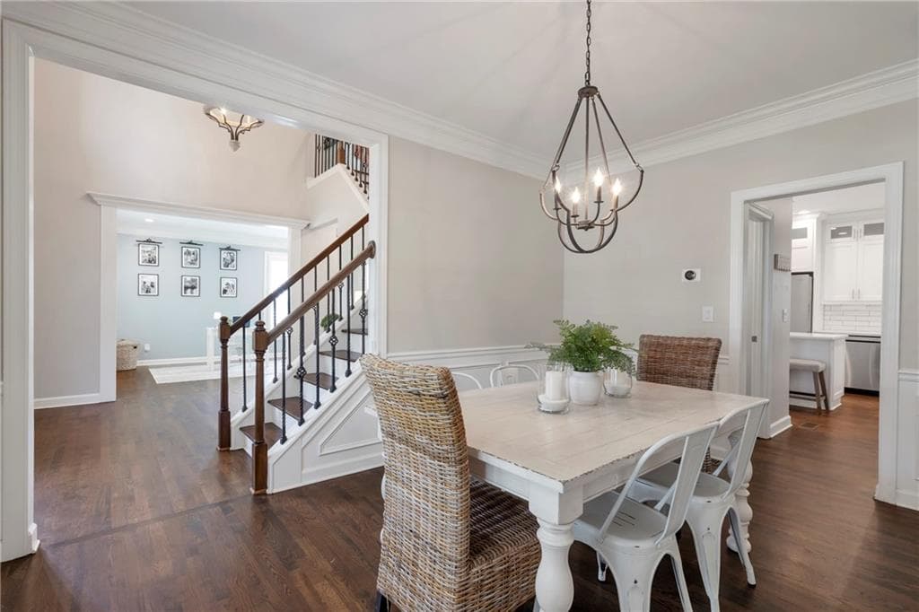 5 bedroom, 4 bathroom, 3,652 sq ft single family residence for sale at 1730 Bucks Club Drive, Alpharetta, GA 30005 — photo 5