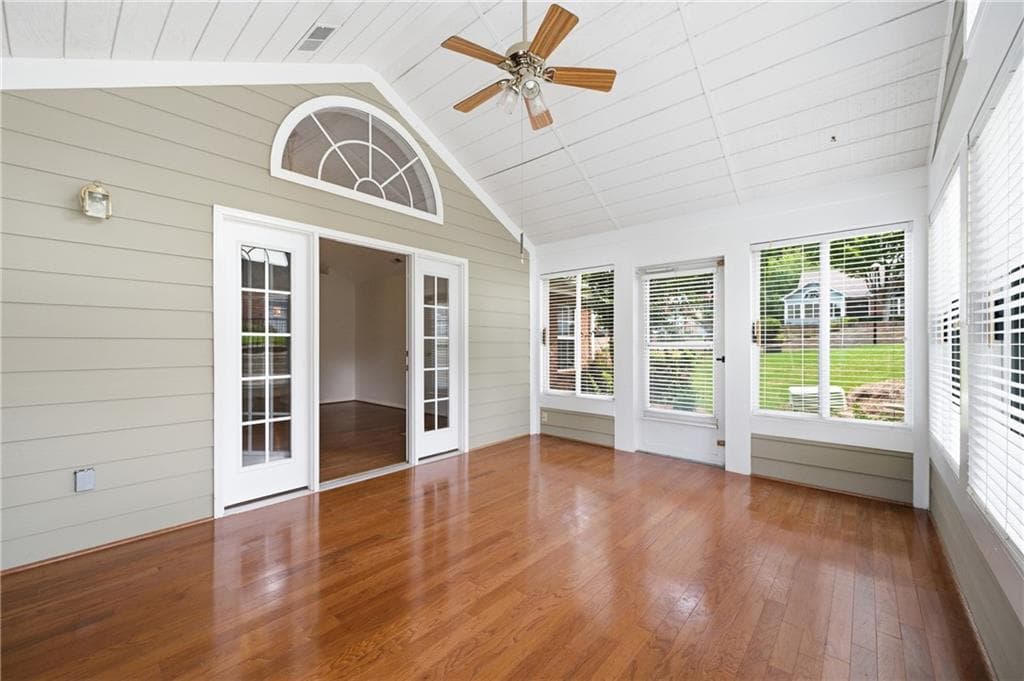 2 bedroom, 2 bathroom, 1,350 sq ft condominium for rent at 19108 Harvest Ridge Lane 19, Johns Creek, GA 30022 for $2,500 a month — photo 5