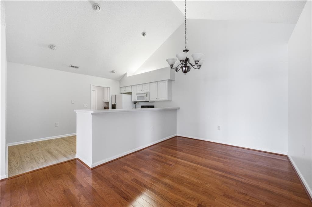 2 bedroom, 2 bathroom, 1,350 sq ft condominium for rent at 19108 Harvest Ridge Lane 19, Johns Creek, GA 30022 for $2,500 a month — photo 7