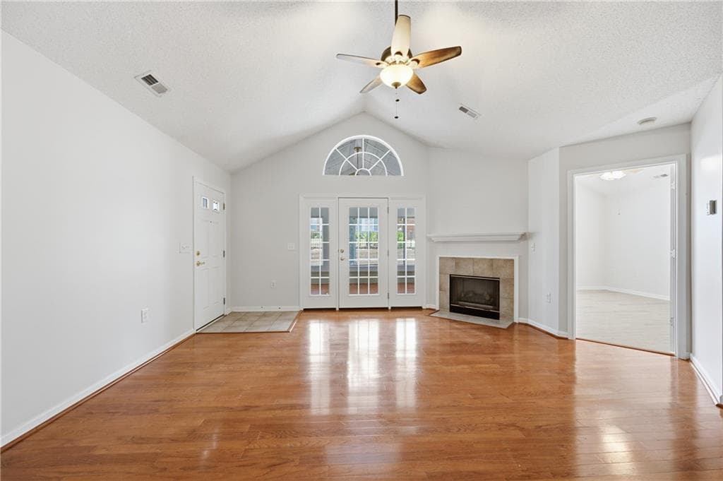 2 bedroom, 2 bathroom, 1,350 sq ft condominium for rent at 19108 Harvest Ridge Lane 19, Johns Creek, GA 30022 for $2,500 a month — photo 8