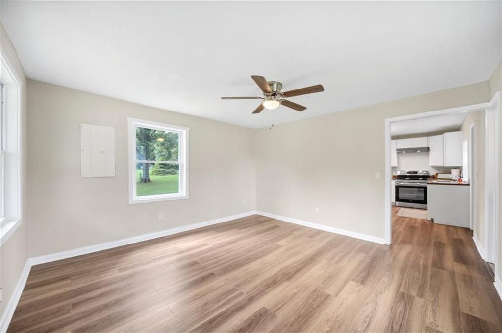 1 bedroom, 1 bathroom, 624 sq ft single family residence for sale at 240 Jackson Street, Barnesville, GA 30204 — photo 7