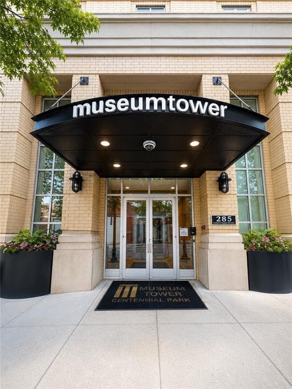 2 bedroom, 2 bathroom, 1,199 sq ft condominium for rent at 285 Centennial Olympic Park Drive 1202, Atlanta, GA 30313 for $2,290 a month — photo 3