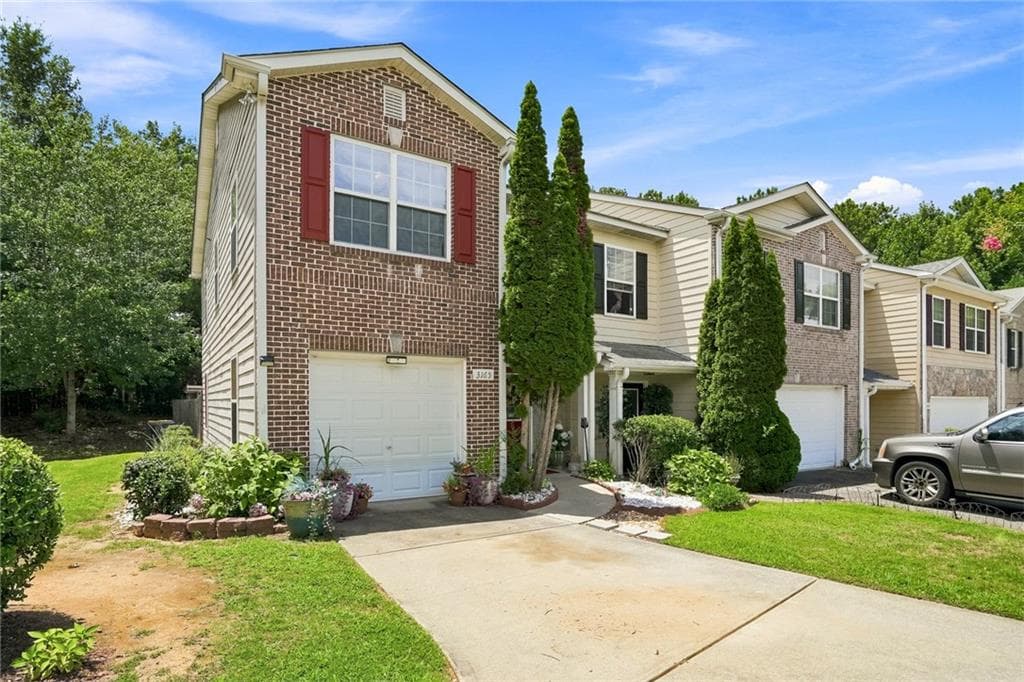 3 bedroom, 2 bathroom, 1,442 sq ft townhouse for sale at 3165 Genesis Way, Alpharetta, GA 30004 — photo 2