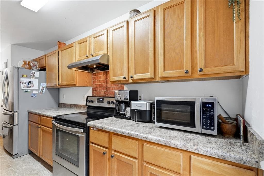 3 bedroom, 2 bathroom, 1,442 sq ft townhouse for sale at 3165 Genesis Way, Alpharetta, GA 30004 — photo 10