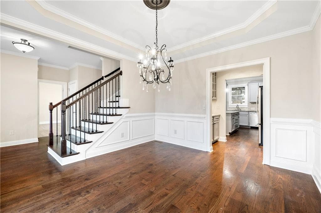 6 bedroom, 5 bathroom, 3,205 sq ft single family residence for sale at 3349 Alexis Court, Marietta, GA 30066 — photo 3