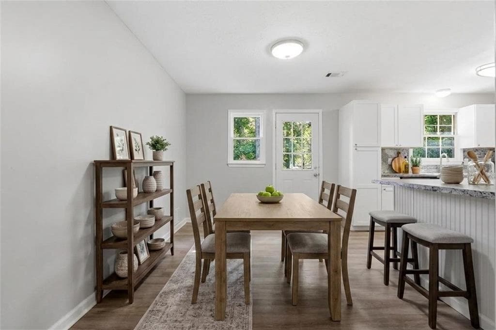 3 bedroom, 2 bathroom, 1,458 sq ft single family residence for sale at 2944 Drew Valley Street, Gainesville, GA 30504 — photo 4