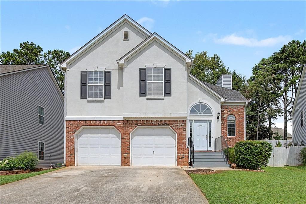 4 bedroom, 3 bathroom, 2,441 sq ft single family residence sold at 2906 Crest Ridge Court, Marietta, GA 30060