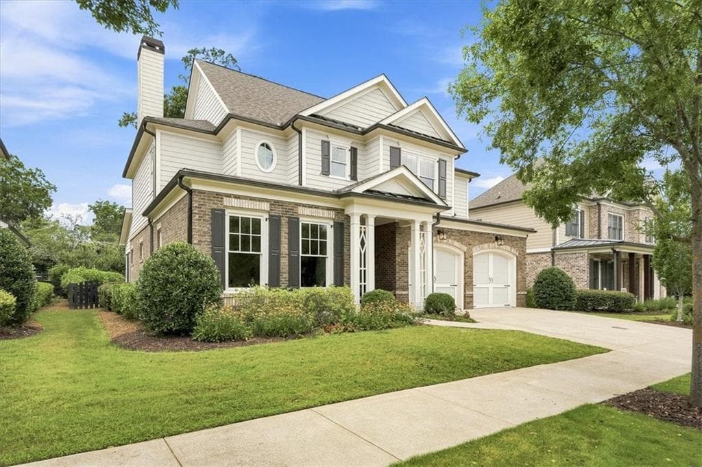 4 bedroom, 4 bathroom, 3,588 sq ft single family residence under contract at 12900 Cogburn Overlook, Alpharetta, GA 30004 — photo 2