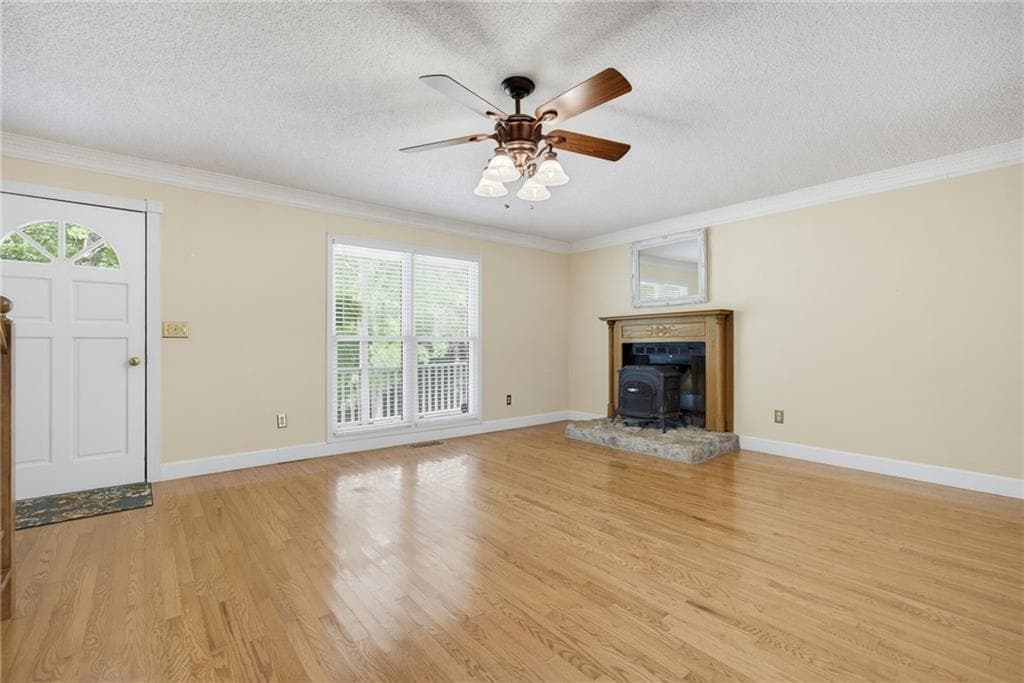 3 bedroom, 3 bathroom, 2,339 sq ft single family residence for sale at 203 Wheeler Lake Path, Dallas, GA 30157 — photo 7
