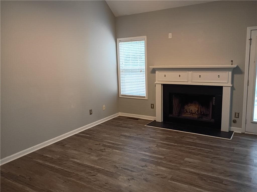 4 bedroom, 3 bathroom, 2,435 sq ft single family residence for sale at 5714 Flowers Ridge Road, Powder Springs, GA 30127 — photo 6