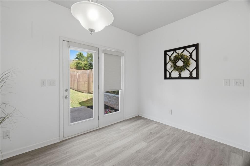 3 bedroom, 3 bathroom, 1,670 sq ft townhouse for sale at 3713 Prospect Point Drive, Oakwood, GA 30566 — photo 9