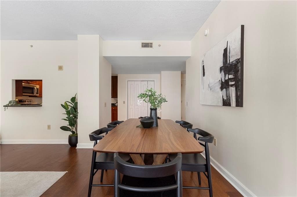 2 bedroom, 3 bathroom, 1,383 sq ft condominium for sale at 195 14th Street 2008, Atlanta, GA 30309 — photo 5