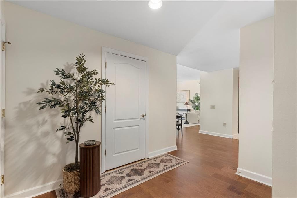 2 bedroom, 3 bathroom, 1,383 sq ft condominium for sale at 195 14th Street 2008, Atlanta, GA 30309 — photo 6