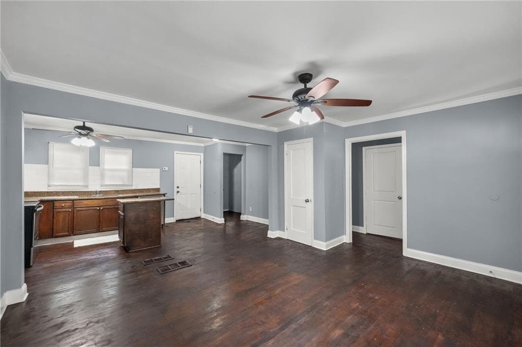 3 bedroom, 2 bathroom, 1,034 sq ft single family residence for sale at 360 Betsy Avenue, Atlanta, GA 30310 — photo 6