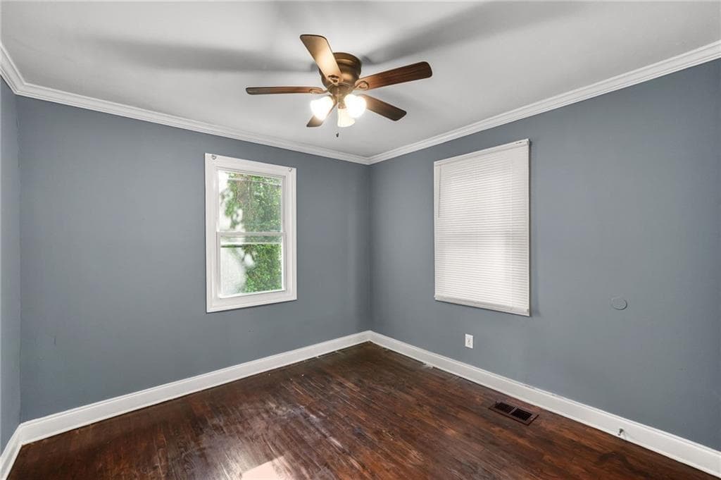 3 bedroom, 2 bathroom, 1,034 sq ft single family residence for sale at 360 Betsy Avenue, Atlanta, GA 30310 — photo 8