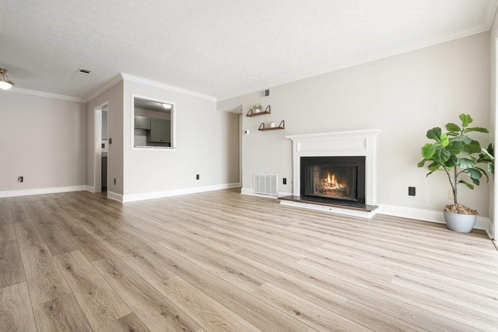 2 bedroom, 2 bathroom, 1,244 sq ft condominium for sale at 702 Augusta Drive, Marietta, GA 30067 — photo 7