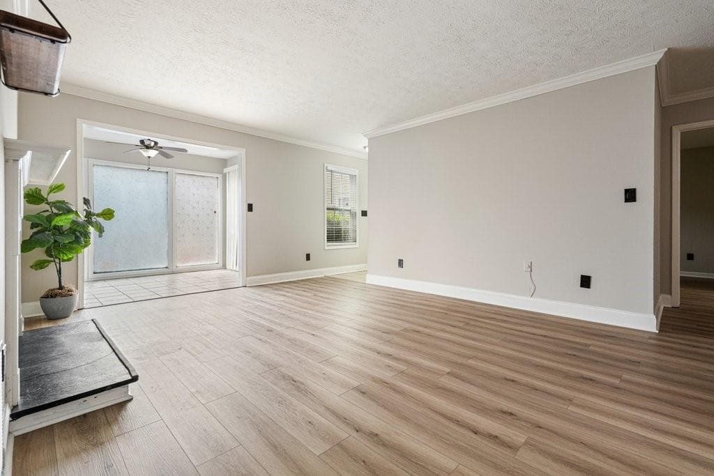 2 bedroom, 2 bathroom, 1,244 sq ft condominium for sale at 702 Augusta Drive, Marietta, GA 30067 — photo 10