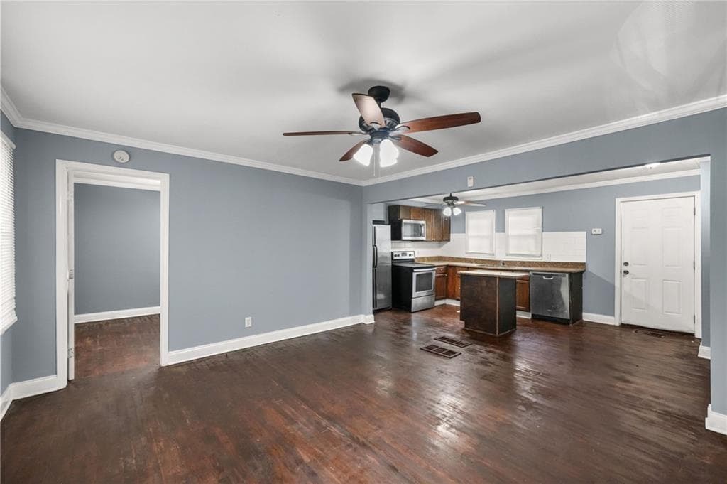 3 bedroom, 2 bathroom, 1,034 sq ft single family residence for rent at 360 Betsy Avenue, Atlanta, GA 30310 for $1,575 a month — photo 6