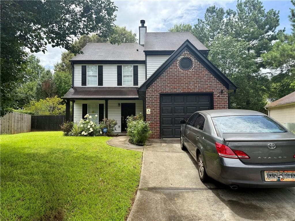 3 bedroom, 3 bathroom, 1,634 sq ft single family residence for sale at 4375 Chestnut Oaks Trace, Lithonia, GA 30038
