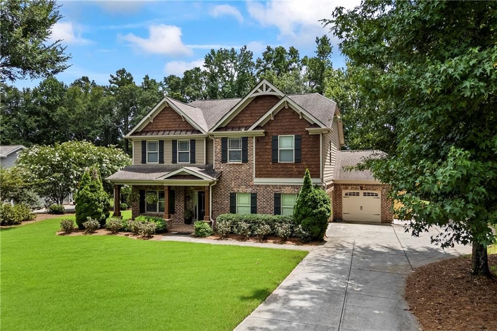 4 bedroom, 3 bathroom, 3,310 sq ft single family residence for sale at 672 Callie Circle, Jefferson, GA 30549 — photo 4