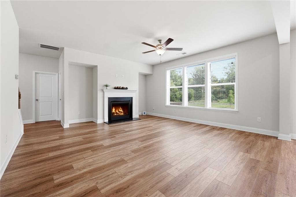5 bedroom, 4 bathroom, 3,328 sq ft single family residence for sale at 3332 Grace Farm Lane, Buford, GA 30519 — photo 5
