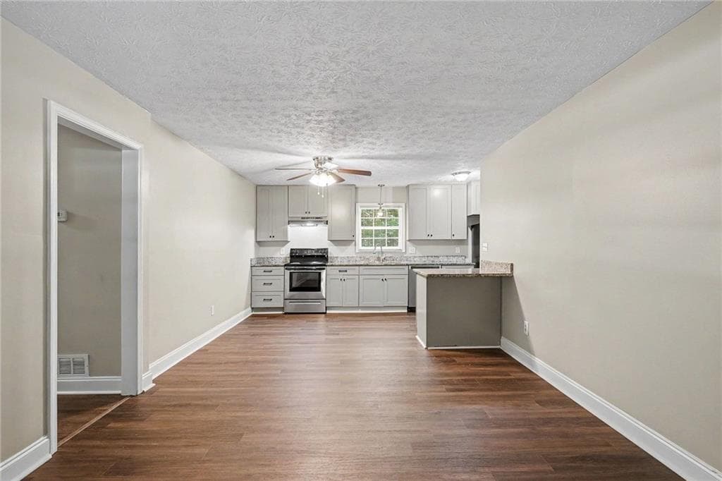 3 bedroom, 2 bathroom, 1,122 sq ft single family residence for sale at 80 Hidden Pines Drive, Covington, GA 30016 — photo 7