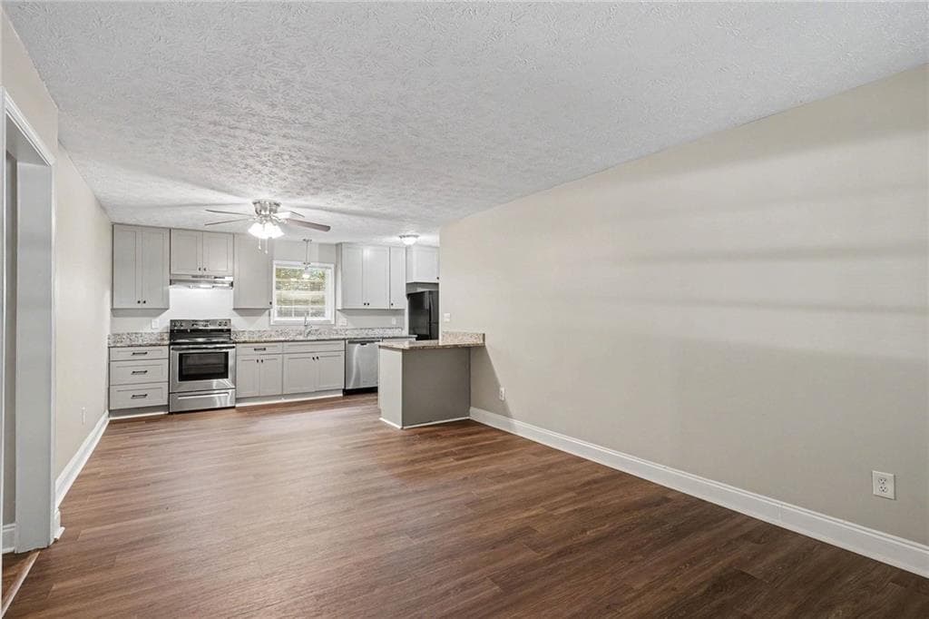 3 bedroom, 2 bathroom, 1,122 sq ft single family residence for sale at 80 Hidden Pines Drive, Covington, GA 30016 — photo 8
