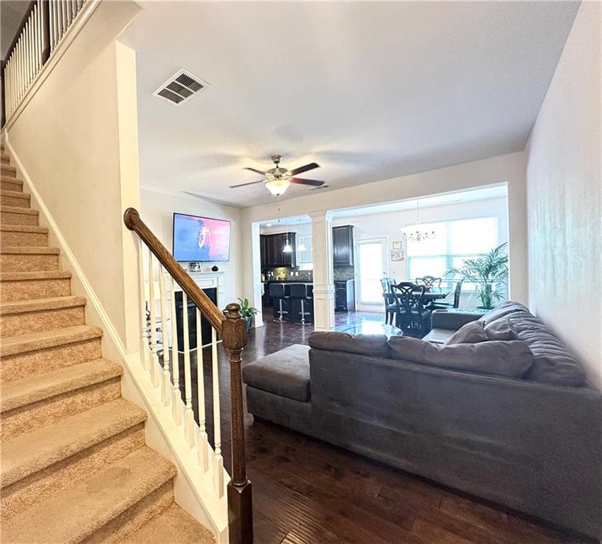 3 bedroom, 3 bathroom, 1,792 sq ft townhouse for sale at 1710 Paxton Drive, Lilburn, GA 30047 — photo 5