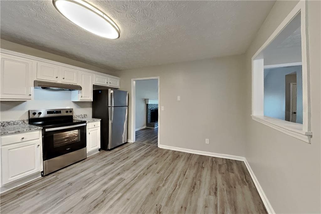 3 bedroom, 2 bathroom, 1,957 sq ft single family residence for rent at 399 Charesa Lane, Dacula, GA 30019 for $2,025 a month — photo 5