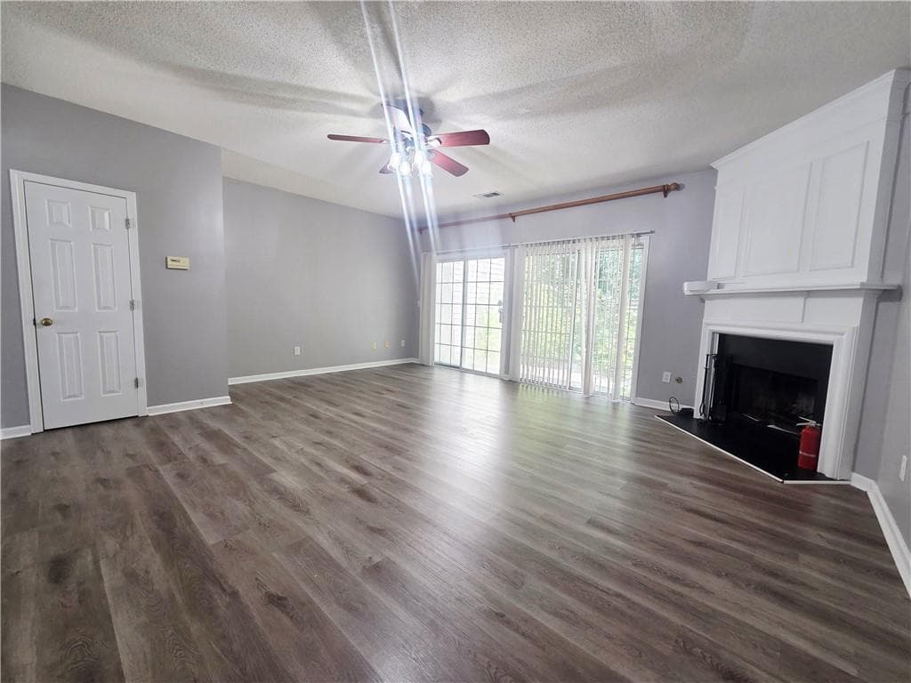 3 bedroom, 3 bathroom, 1,370 sq ft townhouse for rent at 4645 Valais Court 87, Alpharetta, GA 30022 for $2,100 a month — photo 7