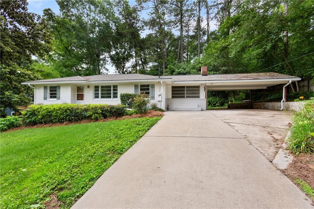 3 bedroom, 2 bathroom, 1,439 sq ft single family residence for sale at 3570 Lee Street, Smyrna, GA 30080