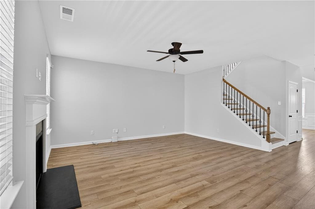 5 bedroom, 3 bathroom, 3,162 sq ft single family residence for sale at 4890 Sultana Way, Atlanta, GA 30331 — photo 8