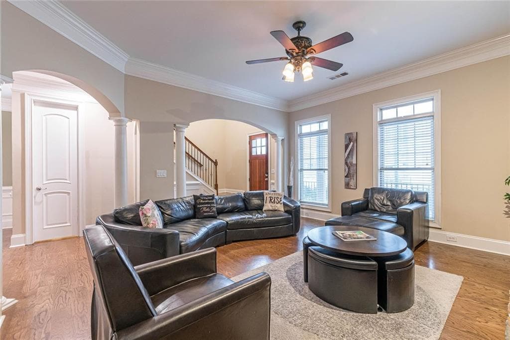 5 bedroom, 6 bathroom, 3,115 sq ft single family residence for sale at 1264 FOWLER Street, Atlanta, GA 30318 — photo 5