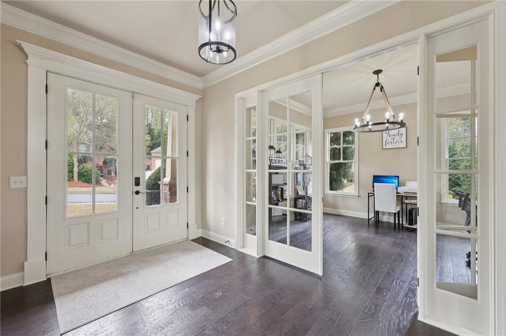 6 bedroom, 5 bathroom, 5,712 sq ft single family residence for sale at 1710 Bramble Bush Way, Suwanee, GA 30024 — photo 10